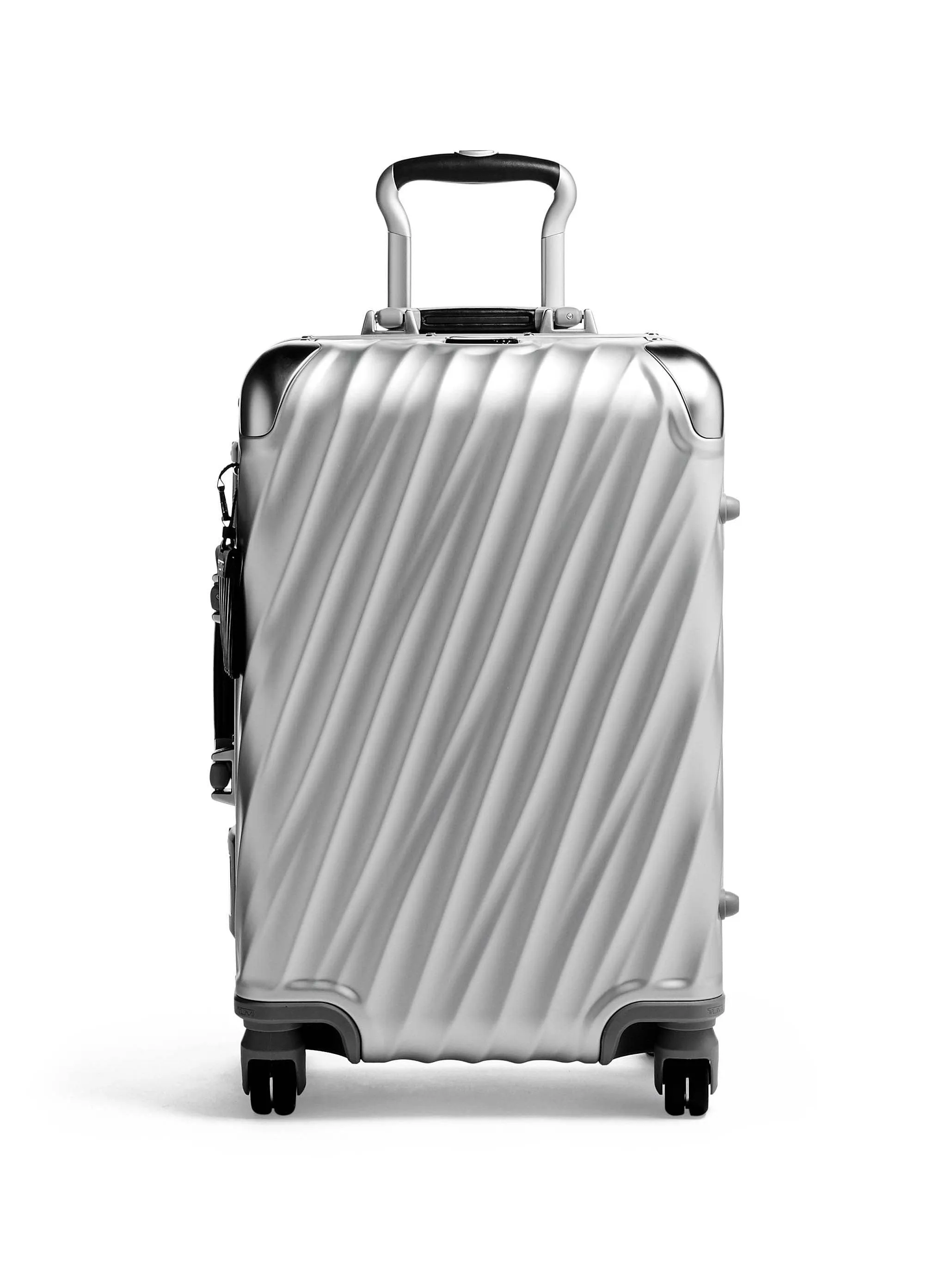 19 Degree Aluminum International Carry-On