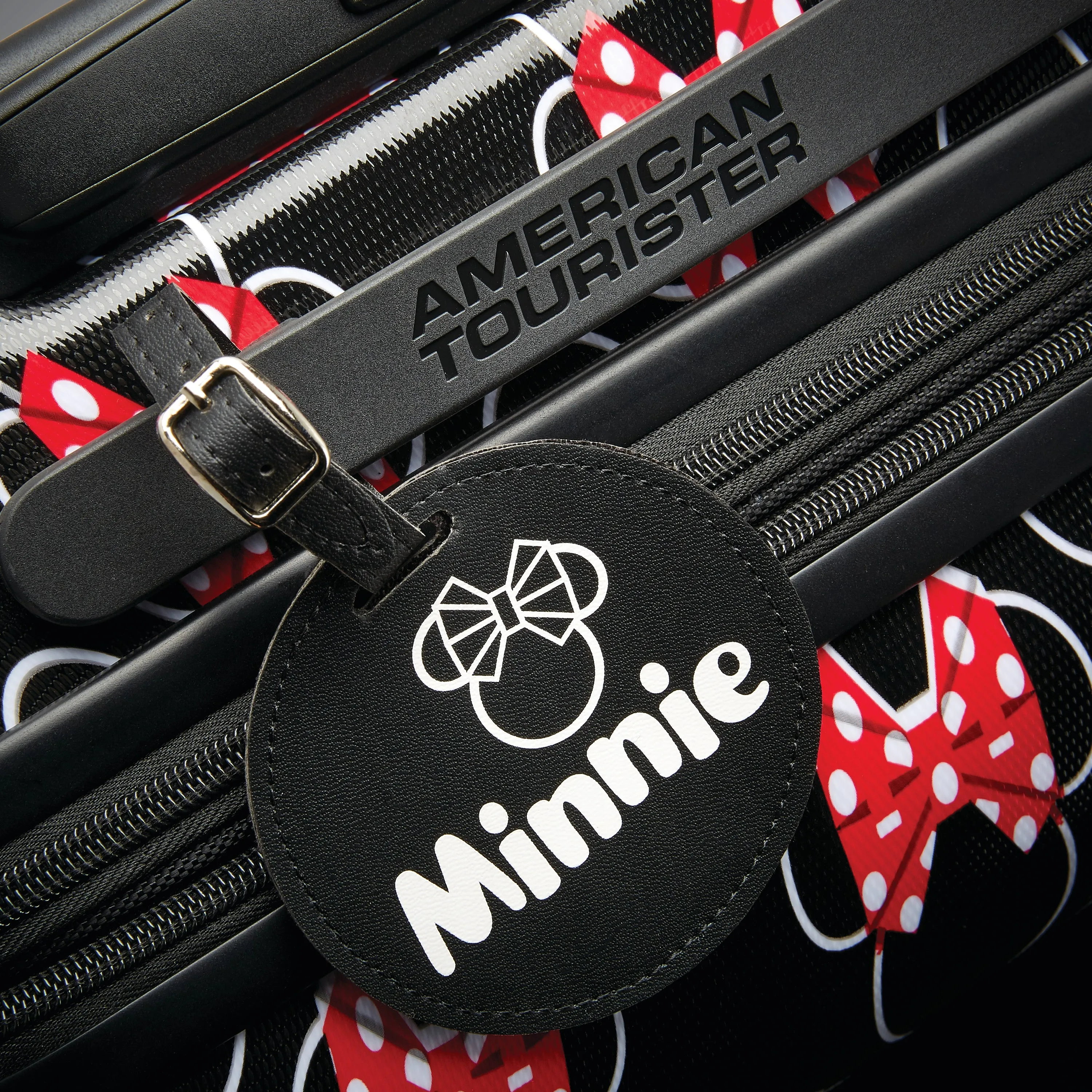 American Tourister Disney 21" Hardside Spinner