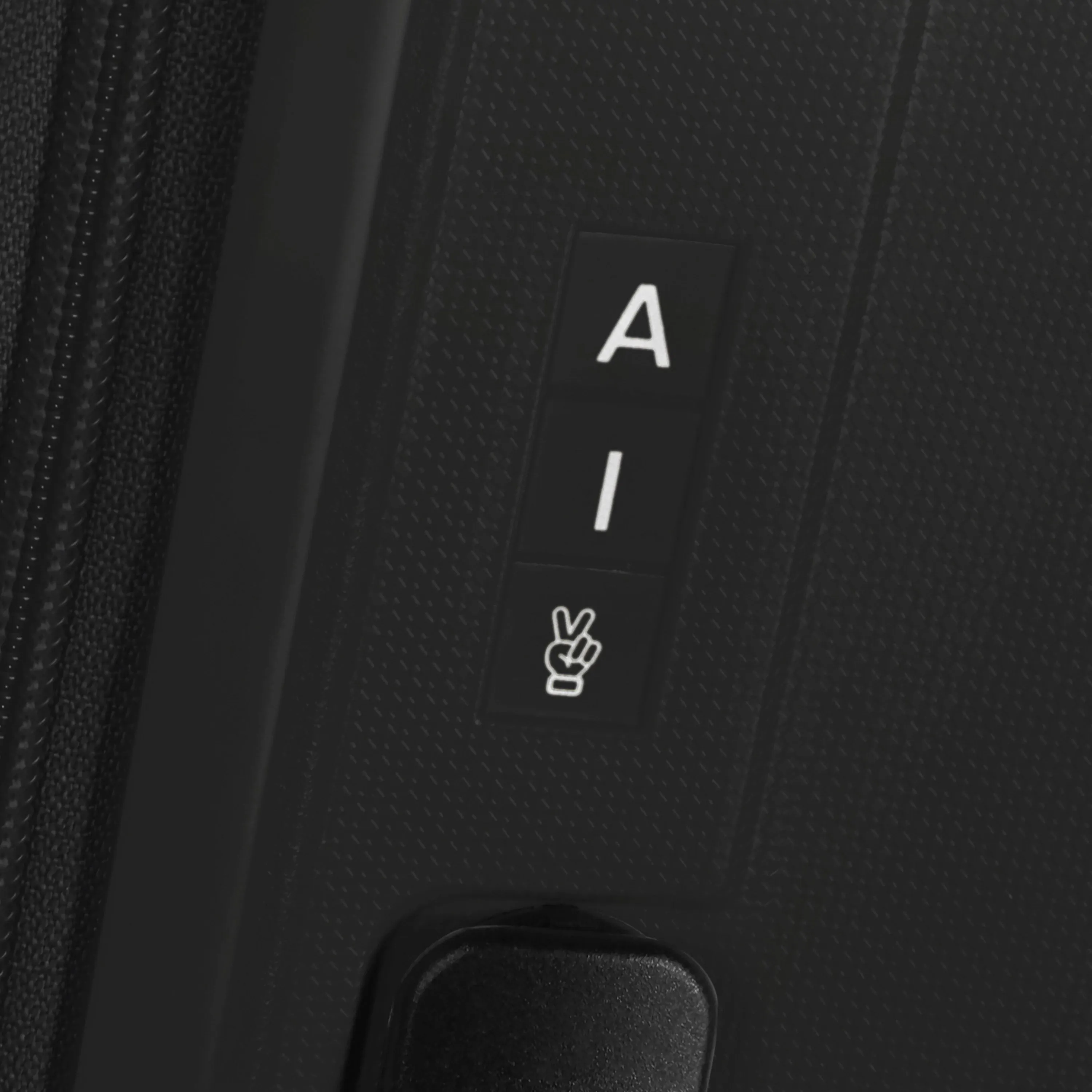 American Tourister Rejoy Spinner Expandable 3-Piece Luggage Set