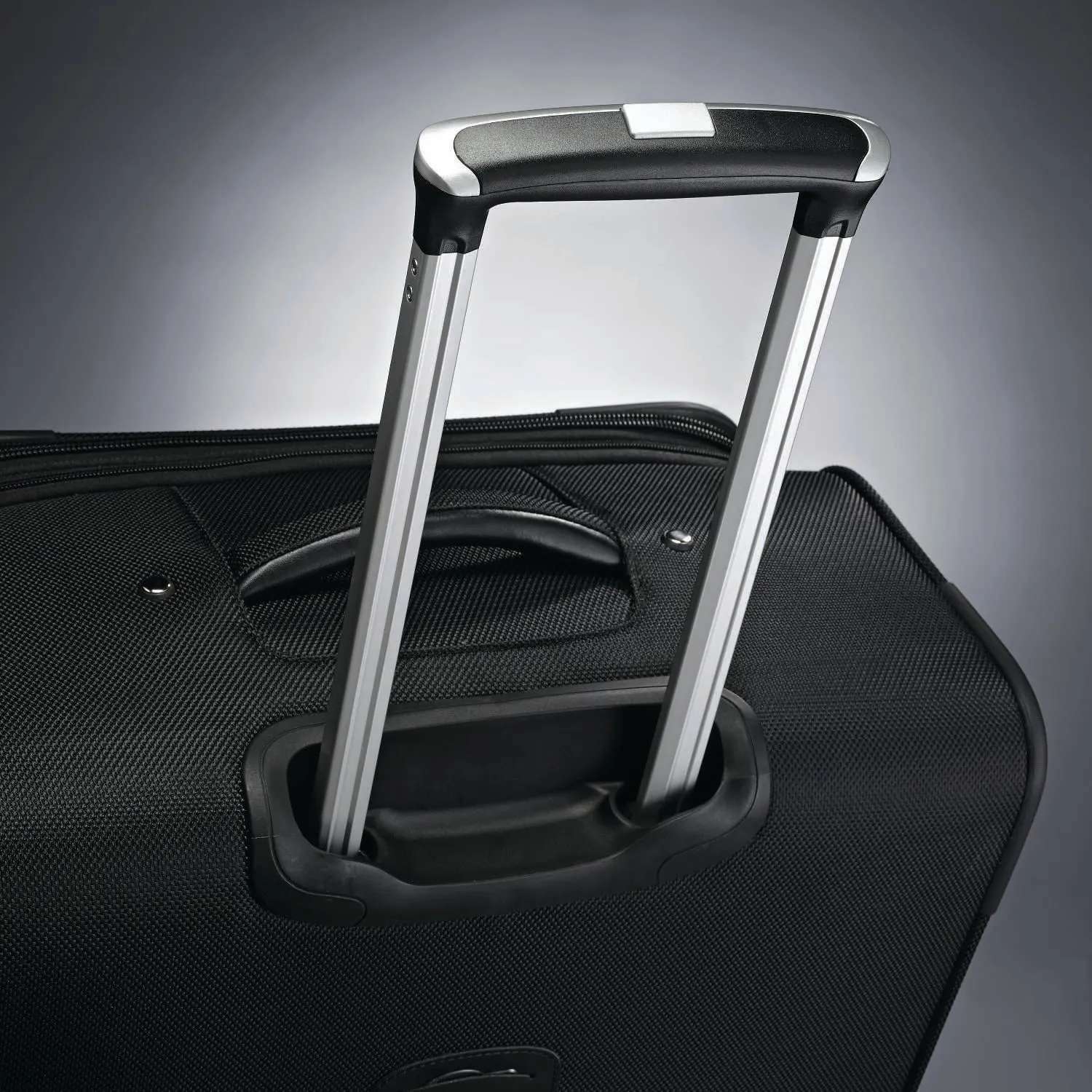American Tourister Triumph DLX 21" 4-Wheel Carry-On Luggage