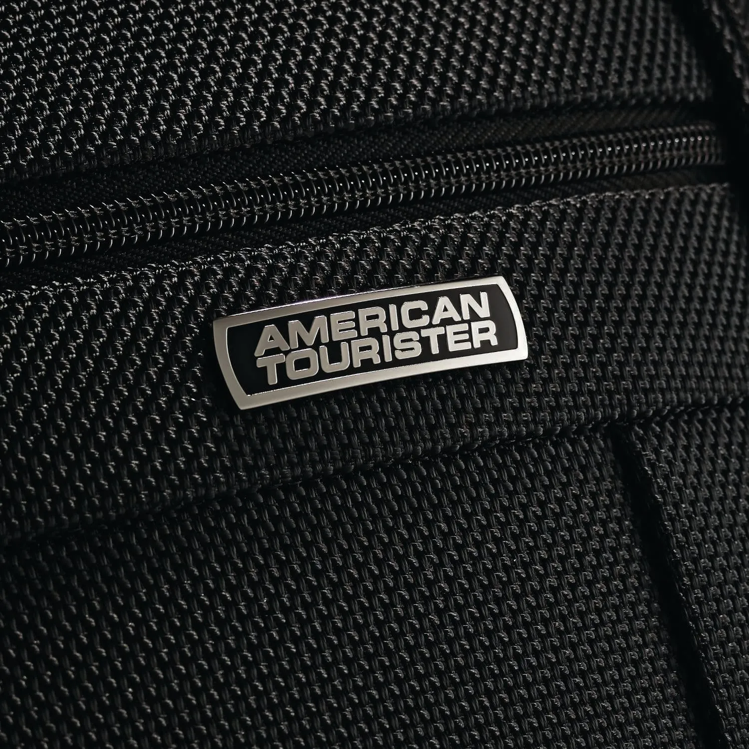 American Tourister Triumph DLX 21" 4-Wheel Carry-On Luggage