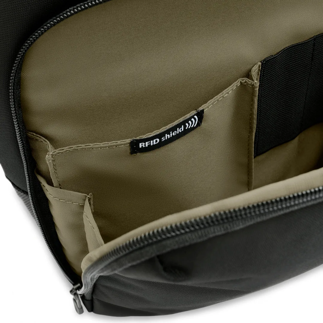 Briggs & Riley HTA Medium Expandable Brief