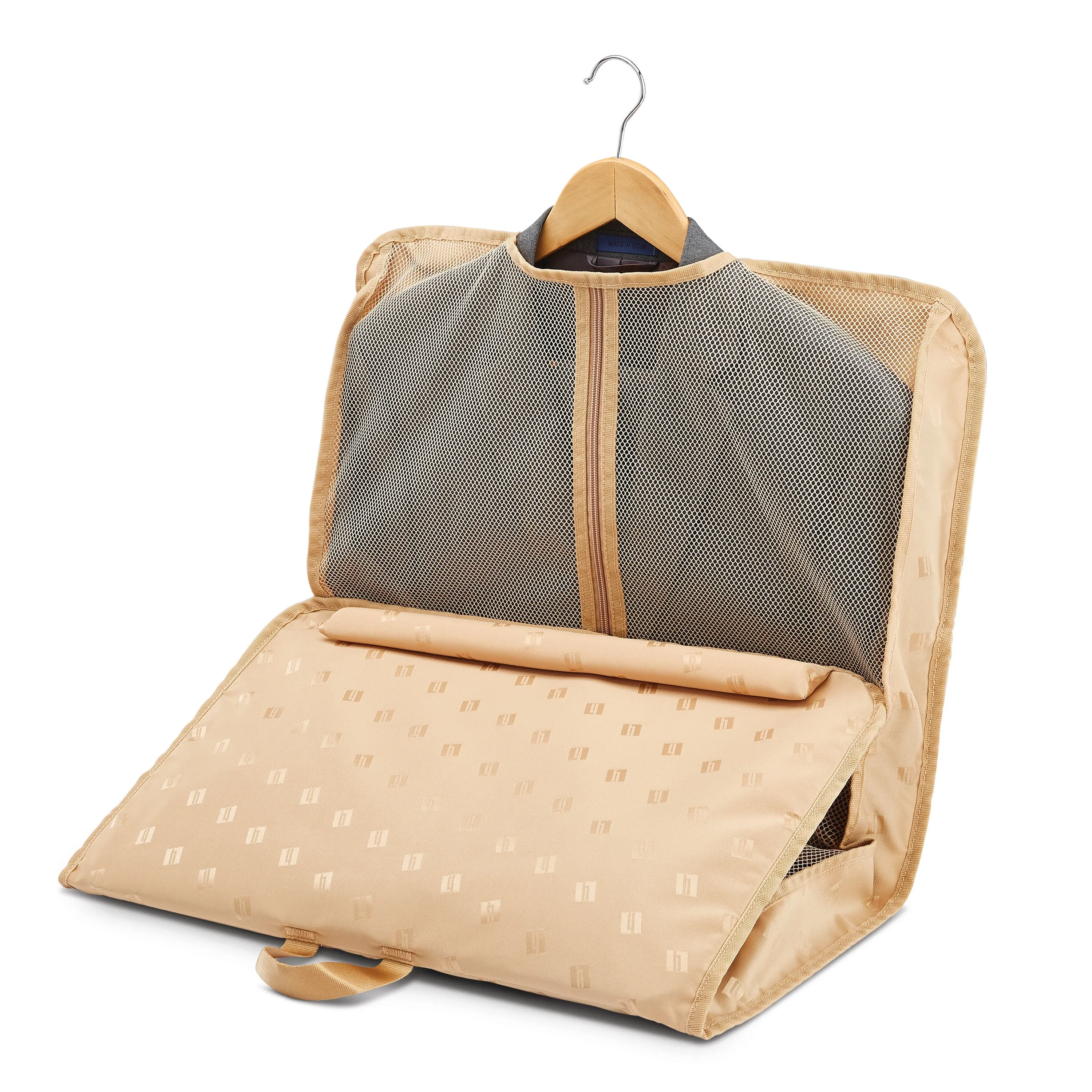 Century Deluxe Expandable Spinner Carry-On