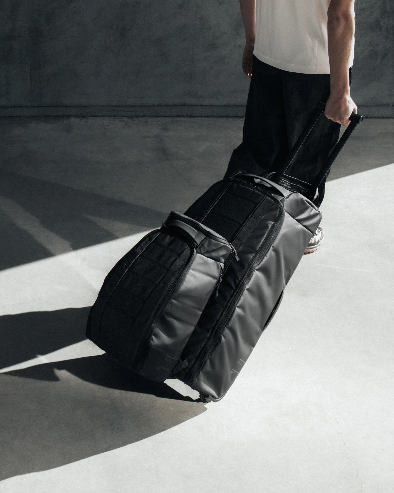 D_b_ Hugger Backpack 25L