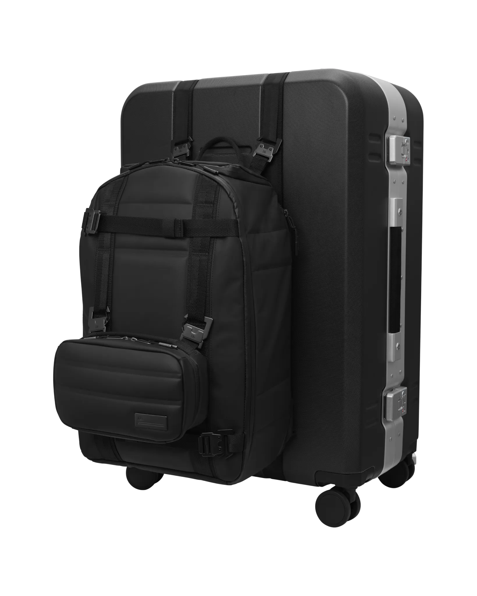 D_b_ Ramverk Pro Large Check In Spinner Luggage