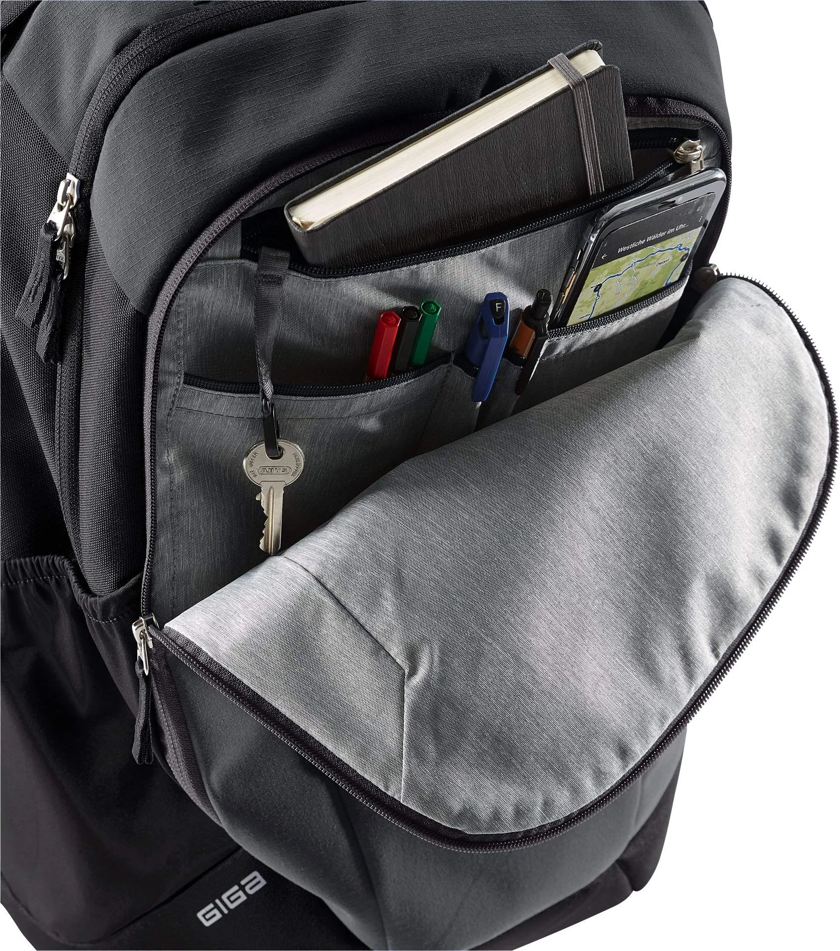 Deuter Giga Backpack