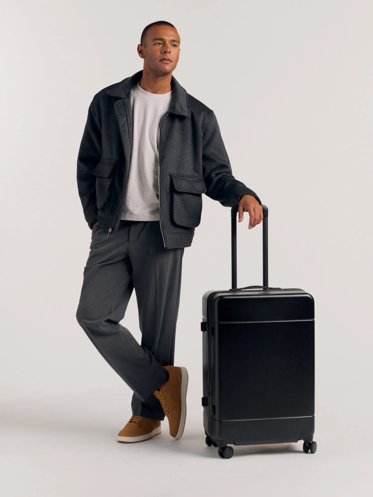 Hue Medium Luggage