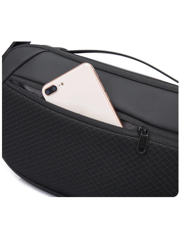 Large Capacity Waterproof Neutral Crossbody Bags
