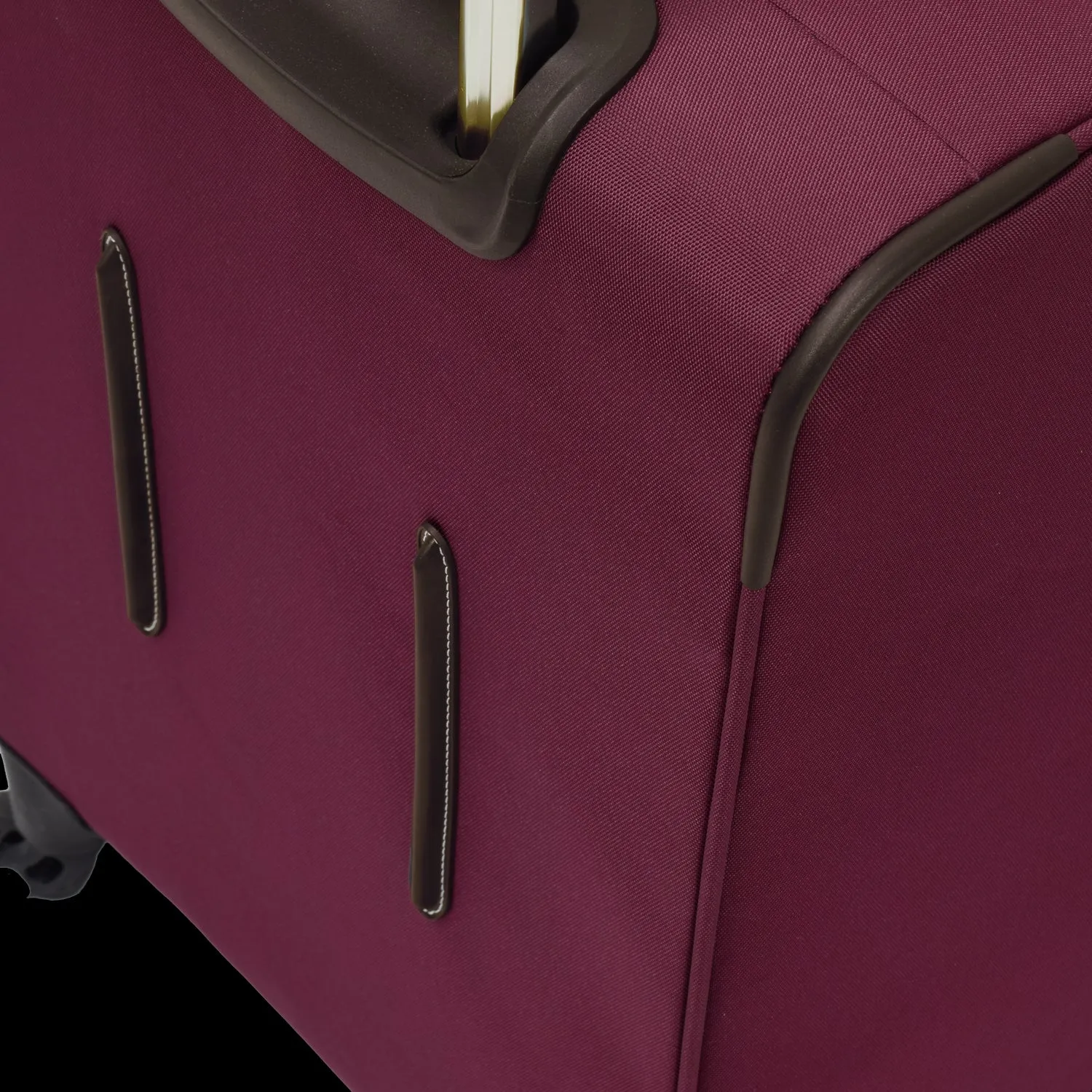 London Fog Coventry 25" 4-Wheel Medium Luggage