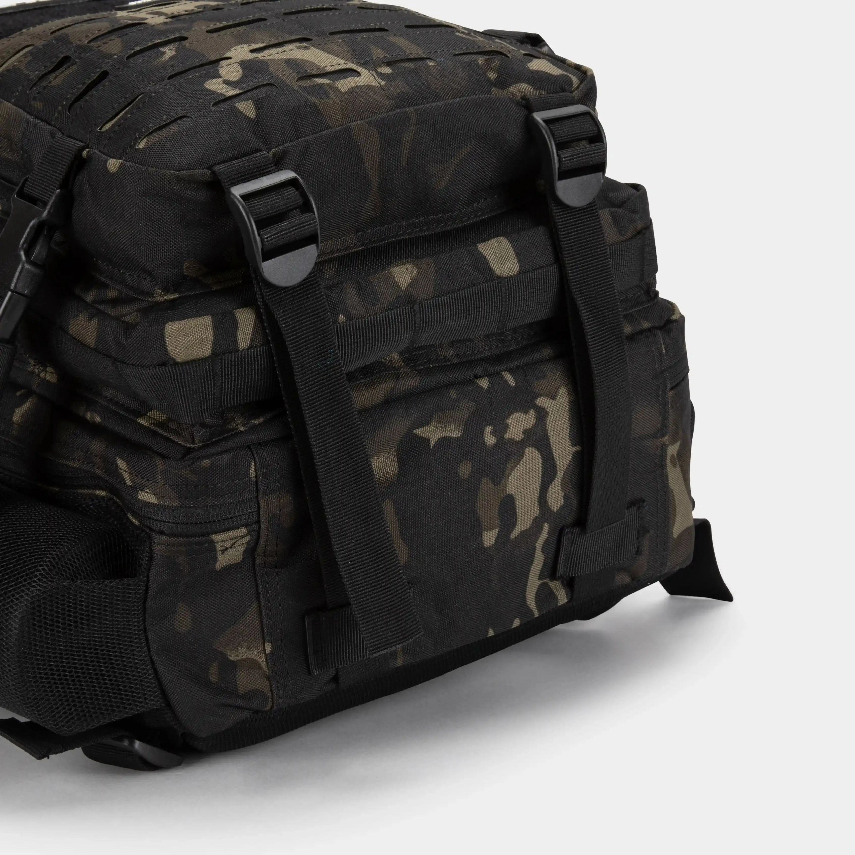 Medium Black Camo 25L Gym Backpack