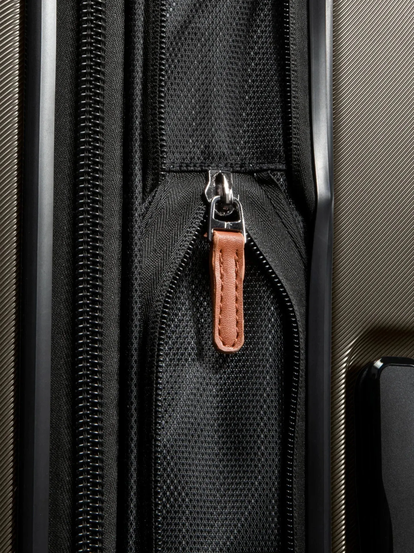 Montecito 2.0 Hardside Spinner Large Check-In 30"