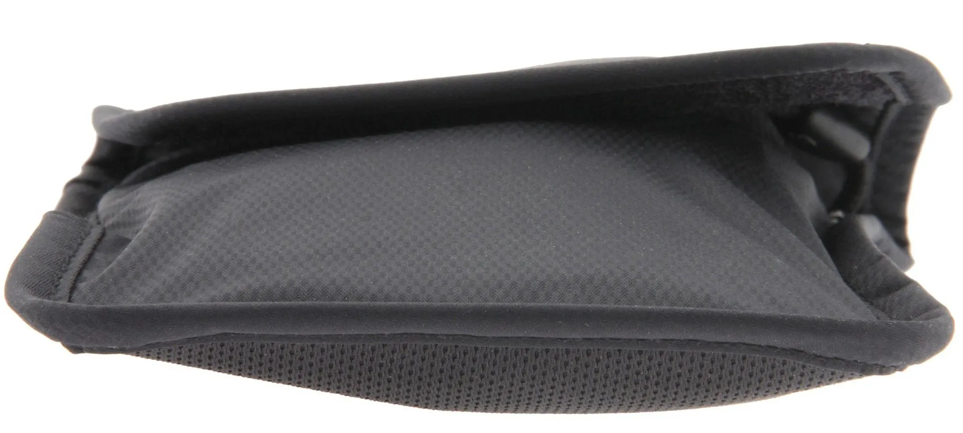 Pacsafe Coversafe 75 Neck Pouch with Slashproof Chain