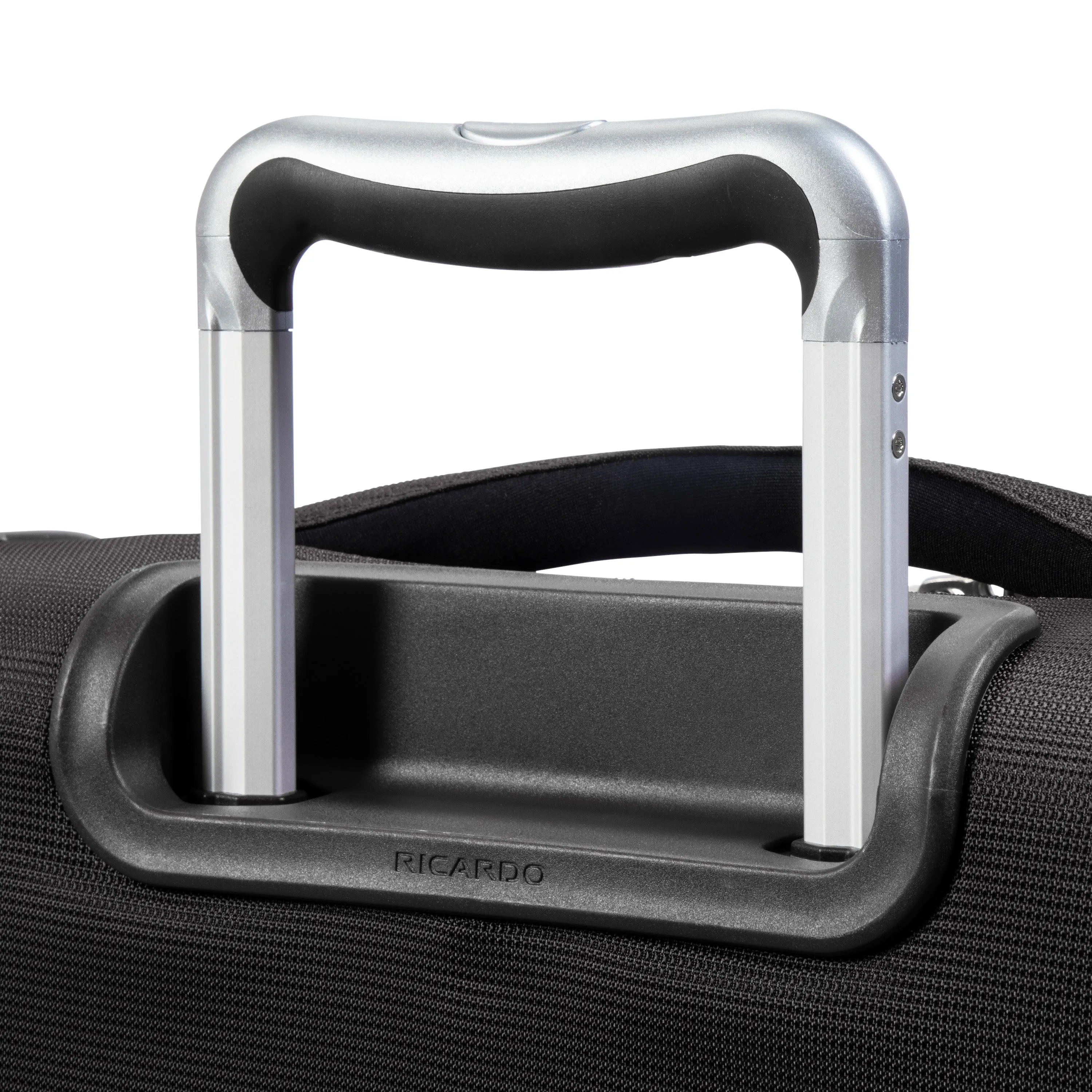 Ricardo Beverly Hills Seahaven 21" Carry-On Suitcase