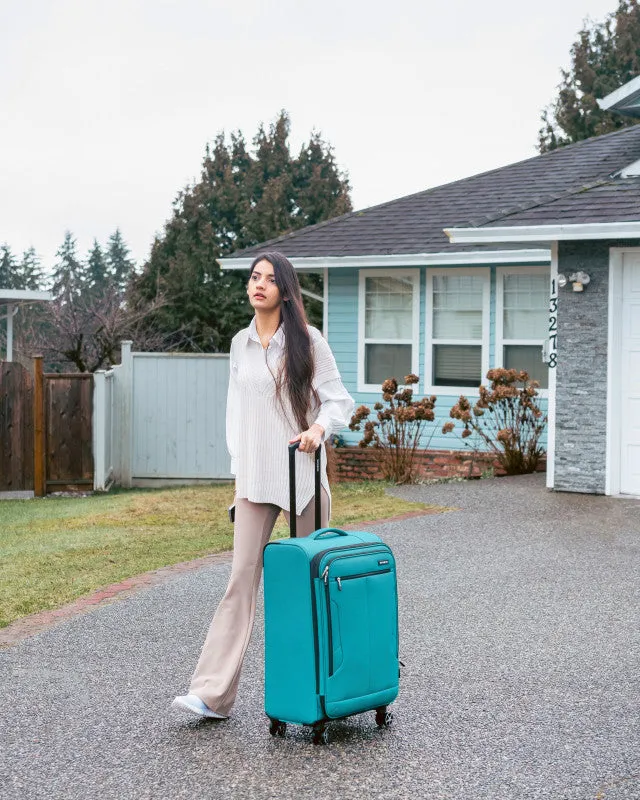 Samsonite Crusair LTE Medium Expandable Spinner