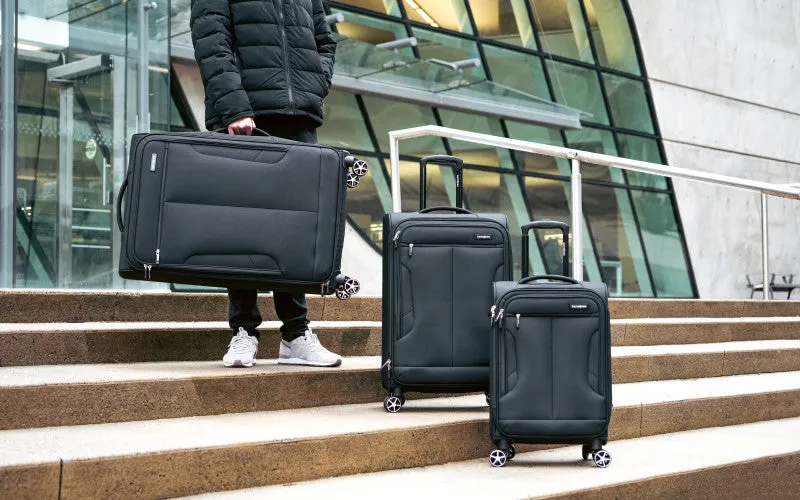 Samsonite Crusair LTE Medium Expandable Spinner