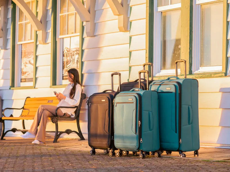 Samsonite Crusair LTE Medium Expandable Spinner