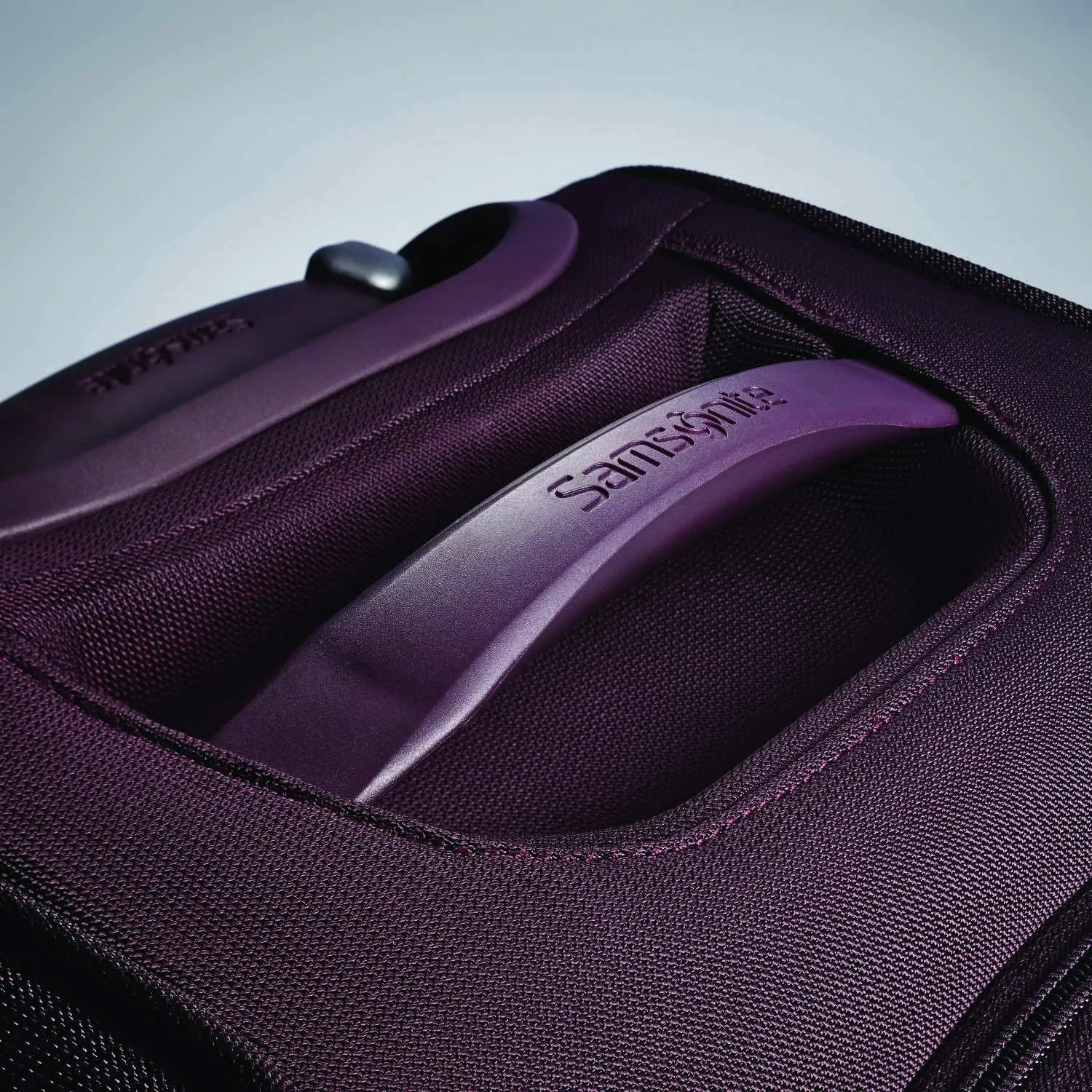 Samsonite Flexis 21" Expandable Spinner