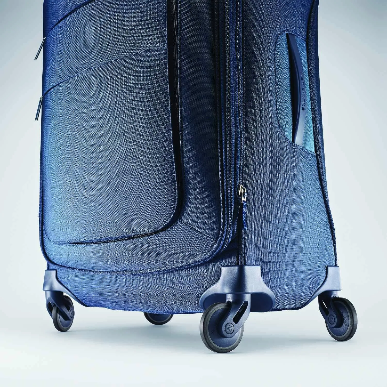 Samsonite Flexis 21" Expandable Spinner