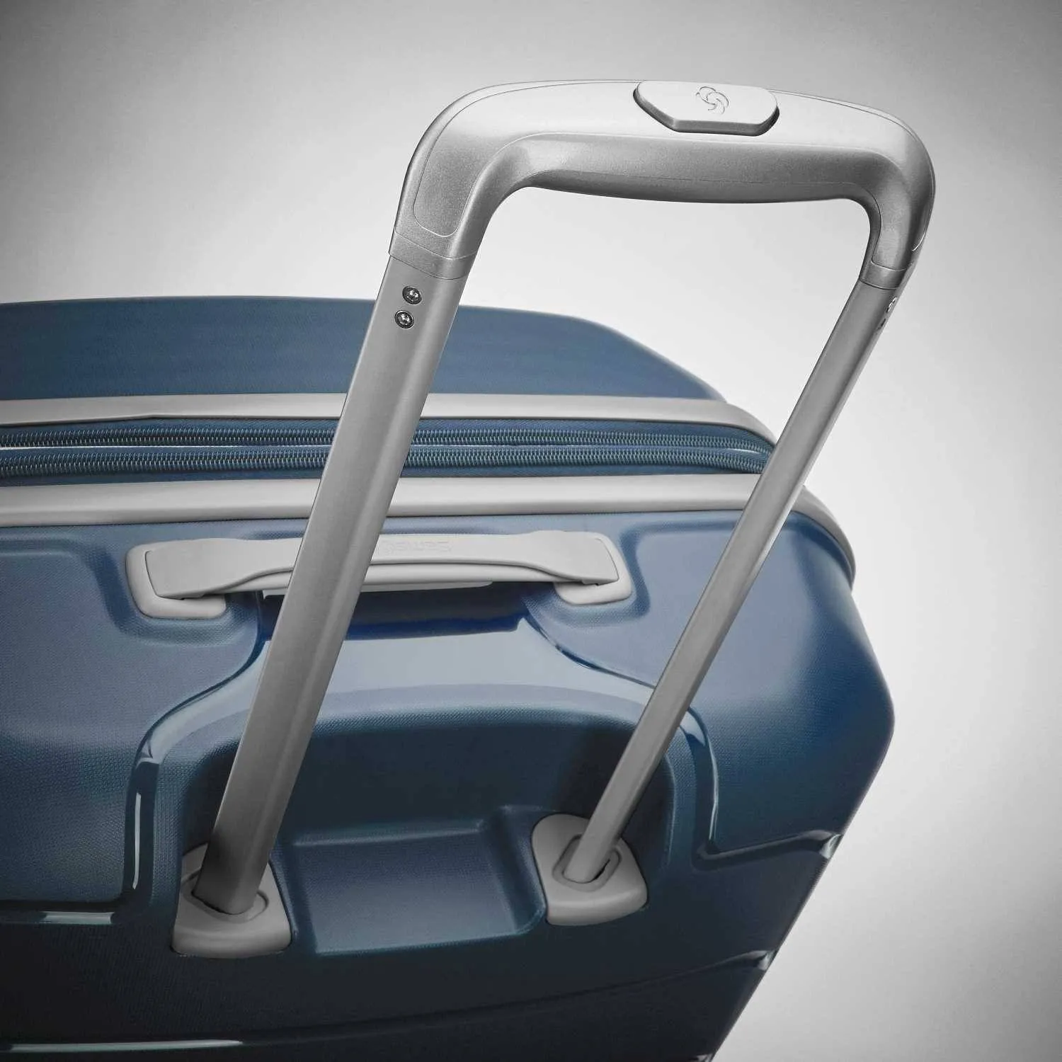 Samsonite Freeform 28" 4-Wheel Large Luggage
