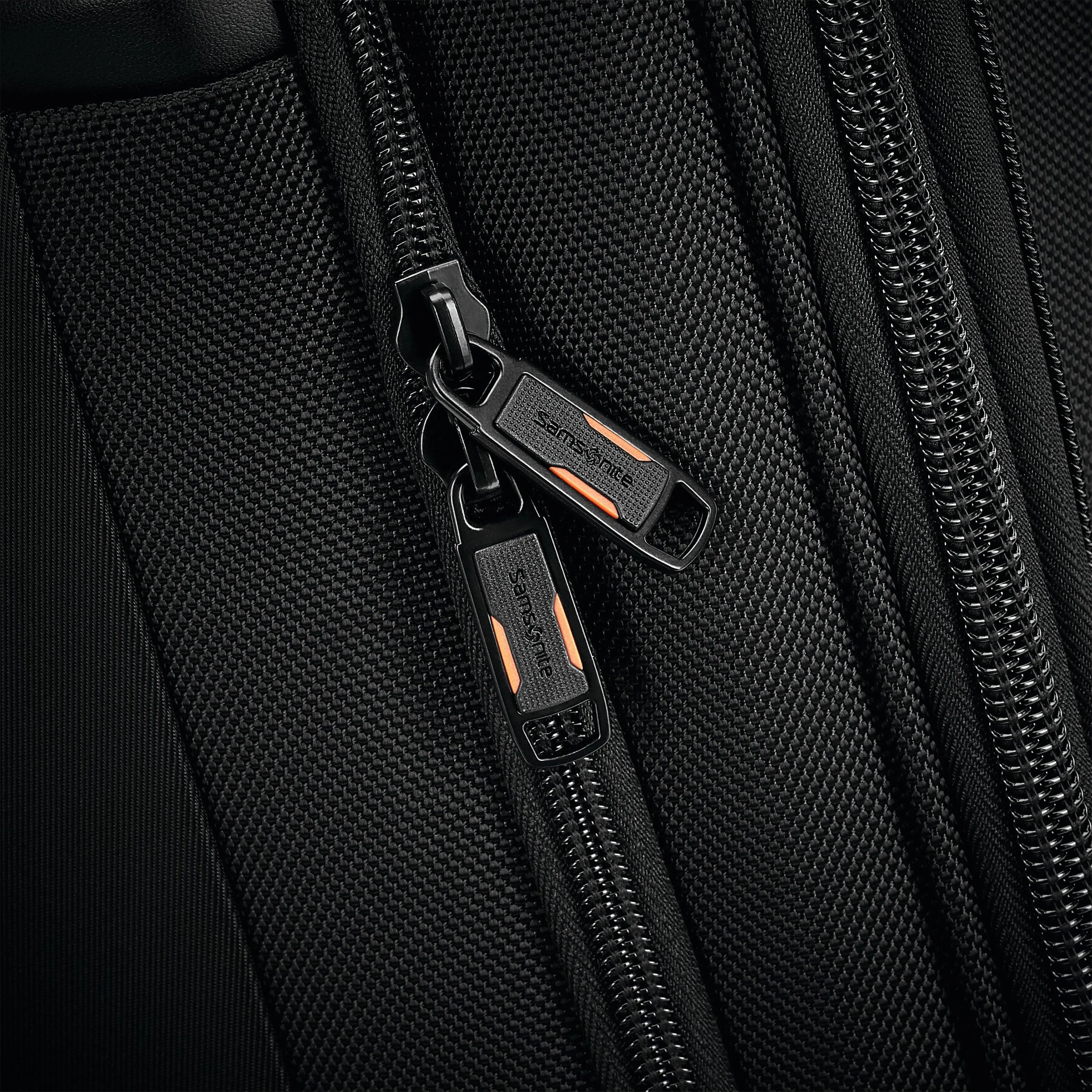 Samsonite PRO Expandable Spinners