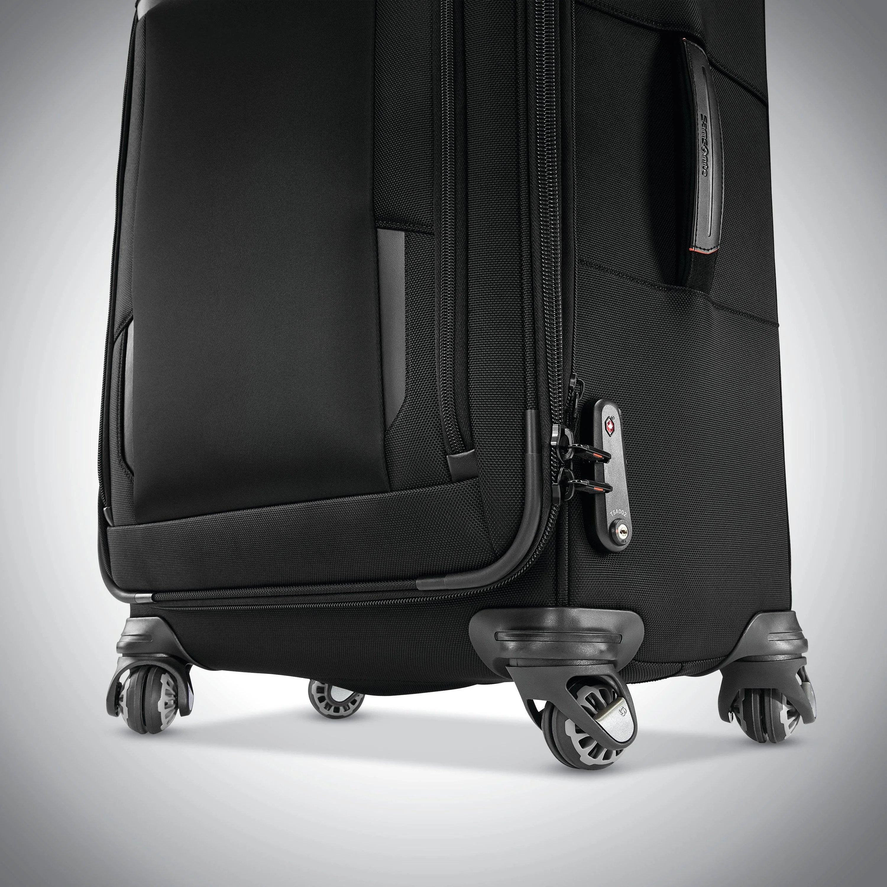 Samsonite PRO Expandable Spinners