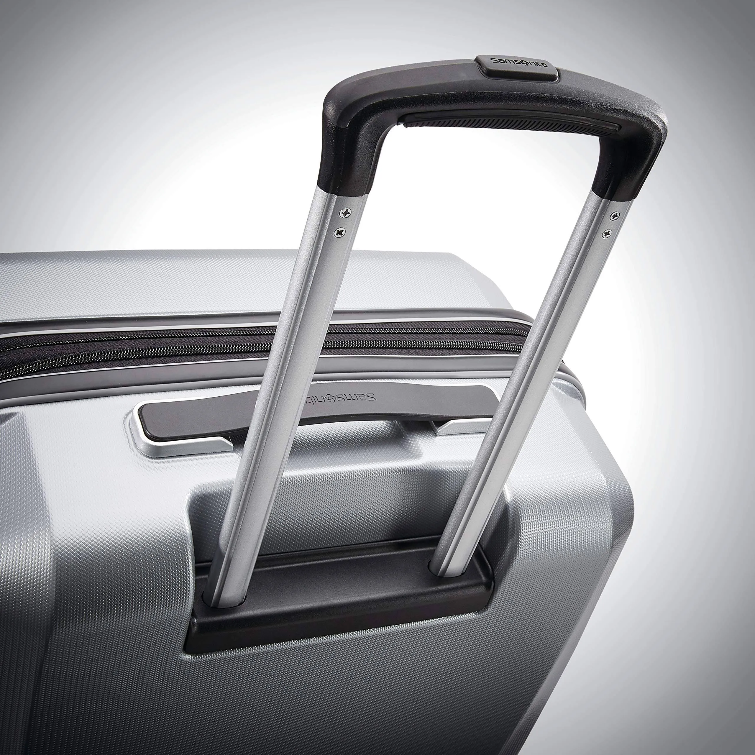 Samsonite Winfield 3 DLX Carry-On 20-Inch 4-Wheel Carry-On Luggage
