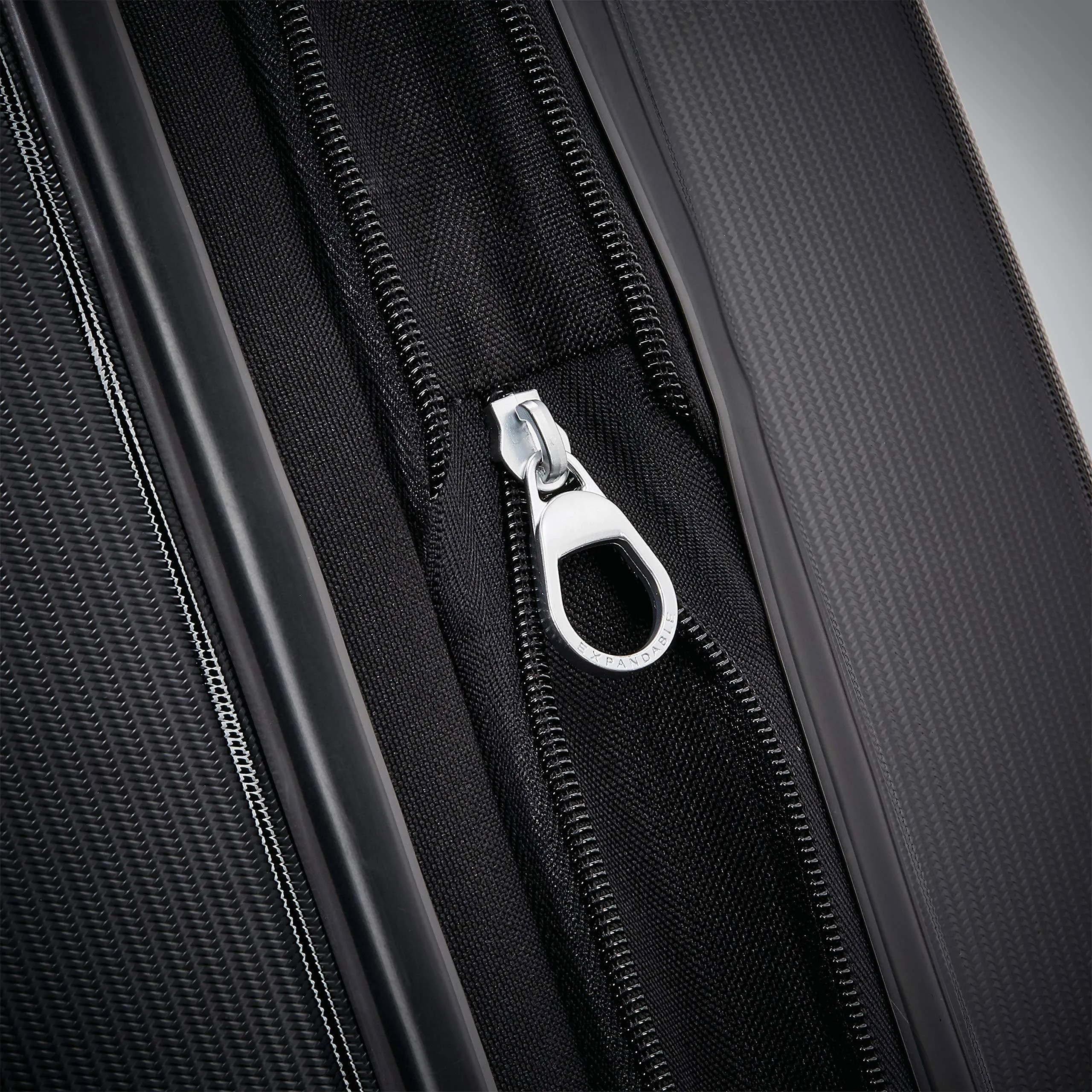 Samsonite Winfield 3 DLX Carry-On 20-Inch 4-Wheel Carry-On Luggage