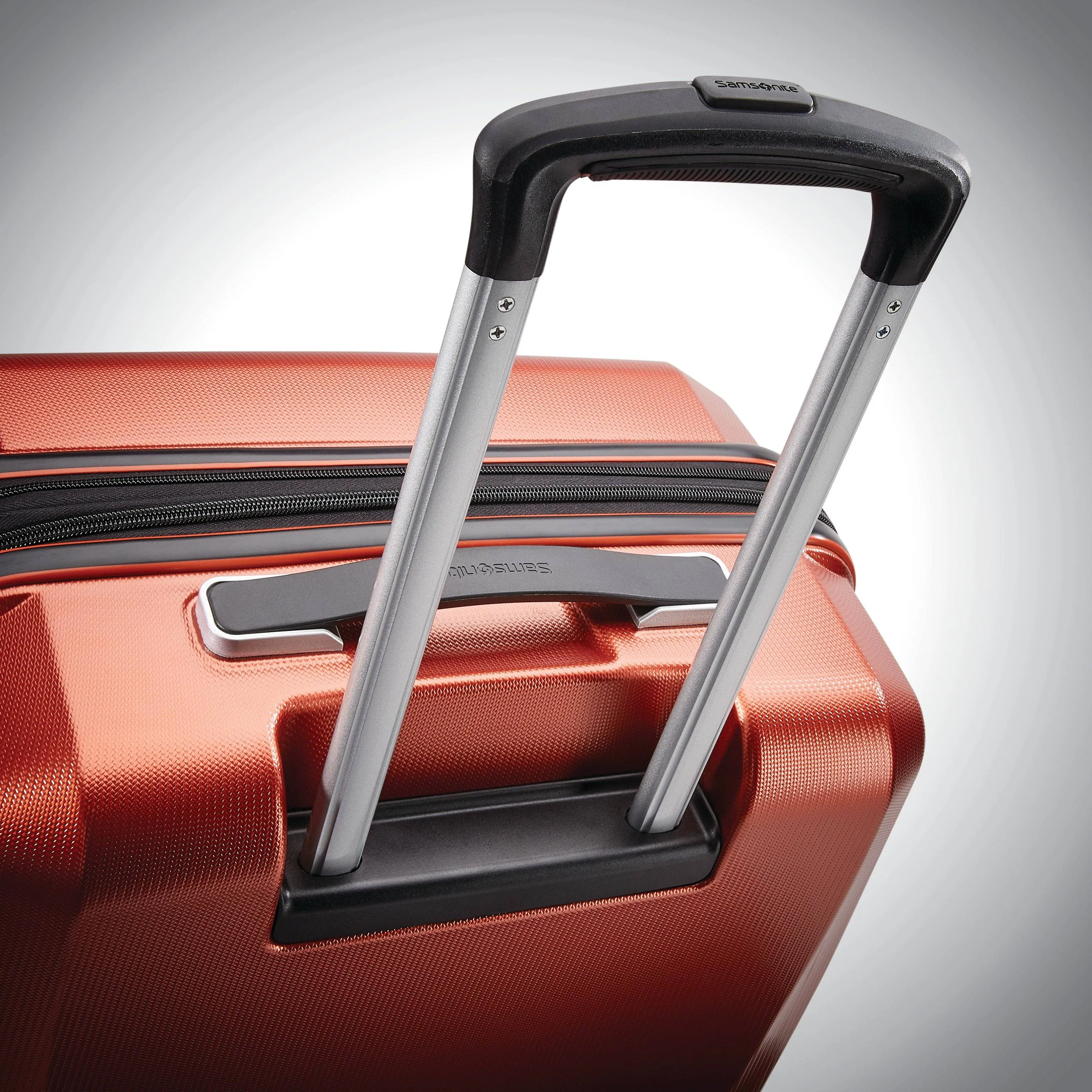 Samsonite Winfield 3 DLX Carry-On 20-Inch 4-Wheel Carry-On Luggage