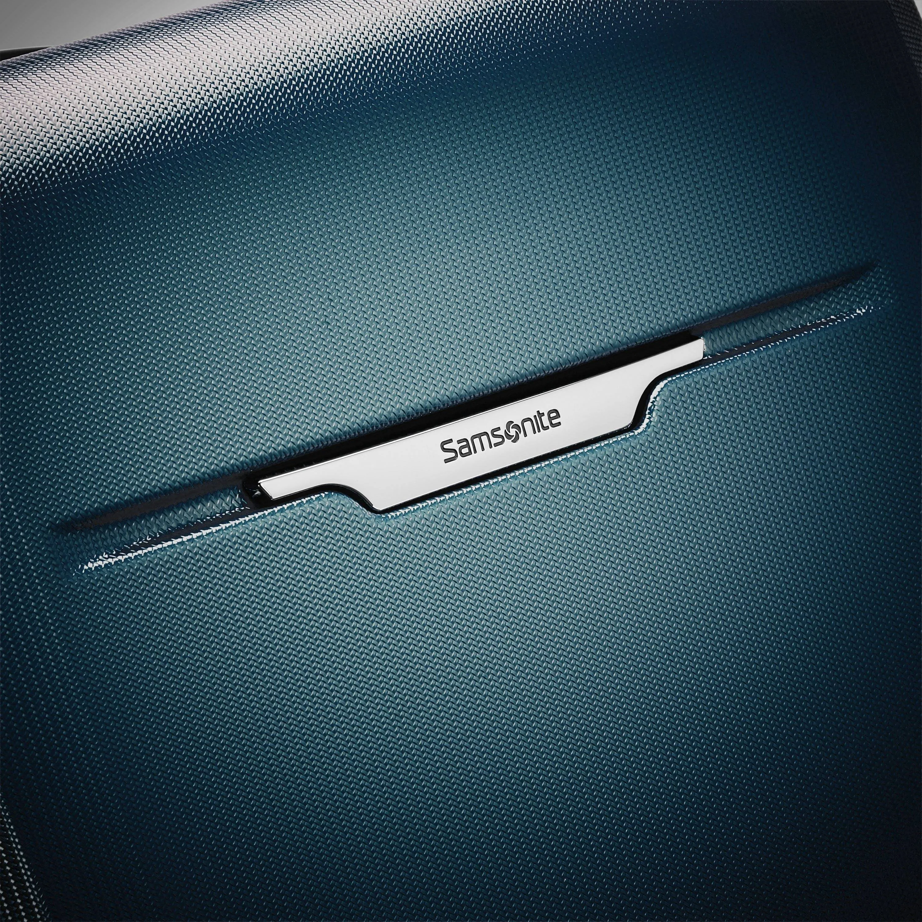 Samsonite Winfield 3 DLX Carry-On 20-Inch 4-Wheel Carry-On Luggage