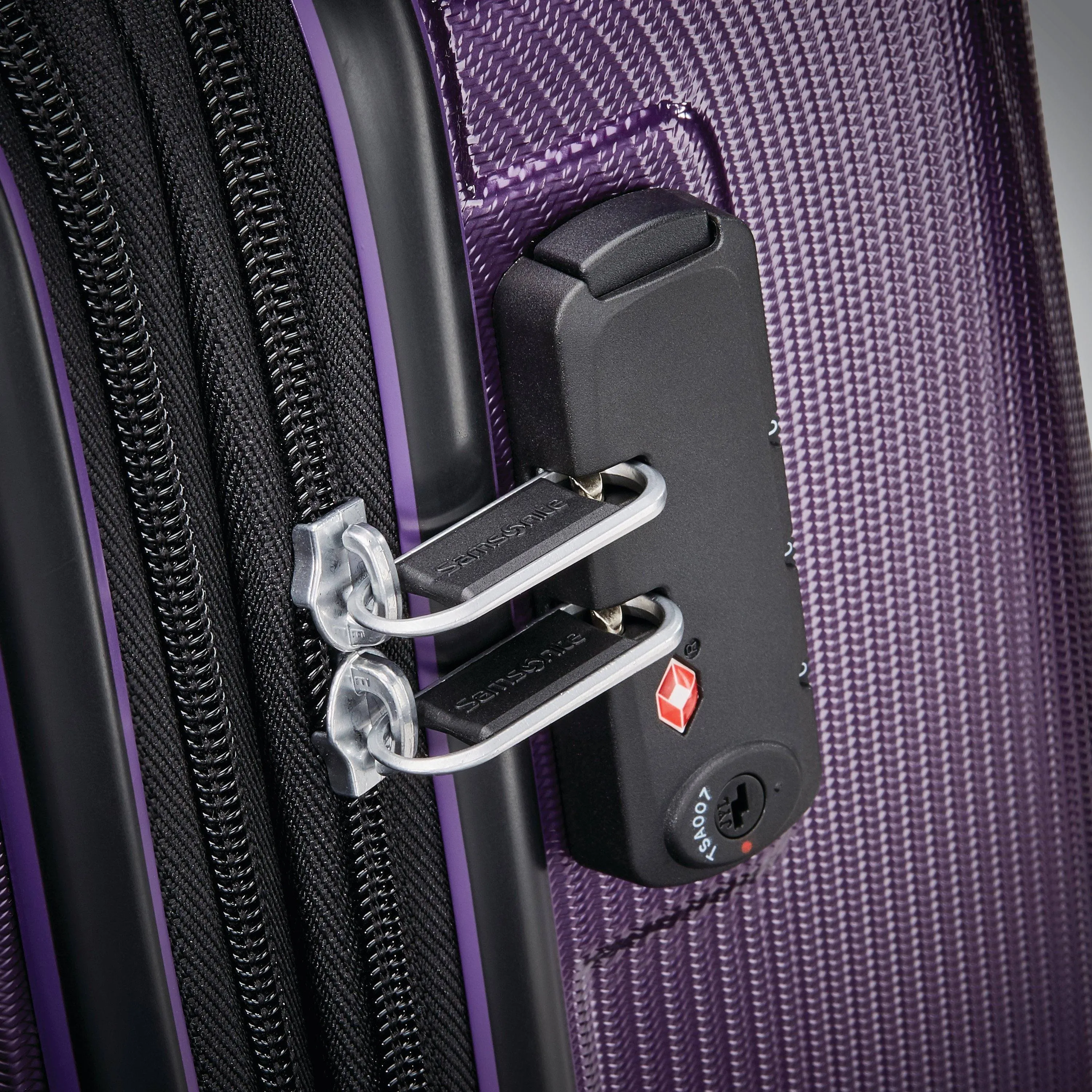 Samsonite Winfield 3 DLX Carry-On 20-Inch 4-Wheel Carry-On Luggage