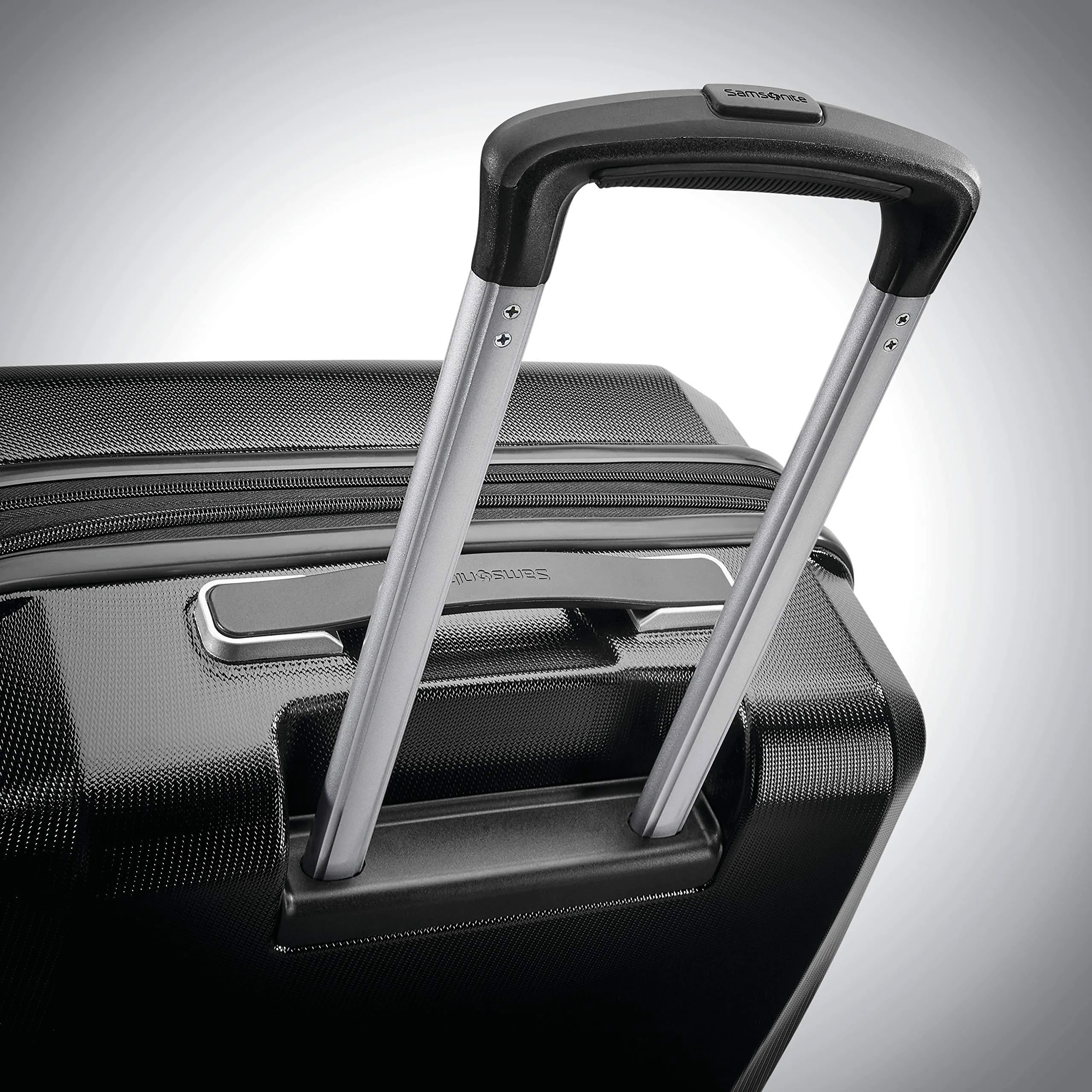 Samsonite Winfield 3 DLX Carry-On 20-Inch 4-Wheel Carry-On Luggage
