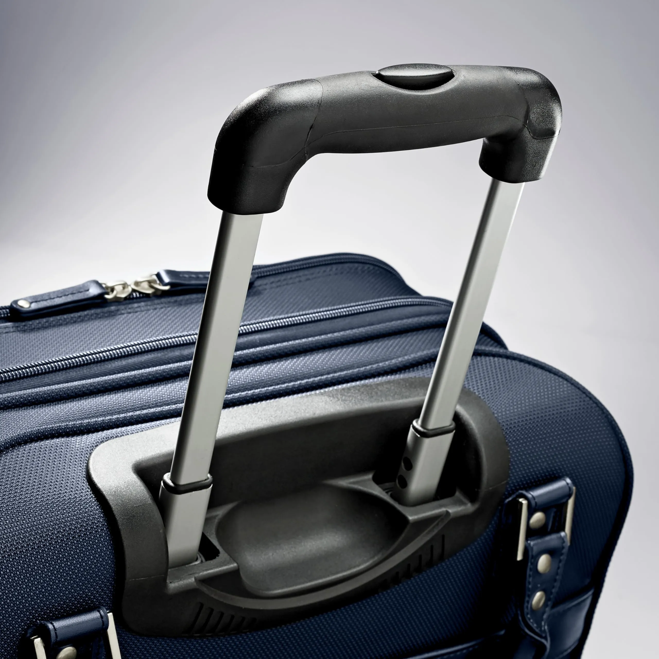 Samsonite Women's Spinner Mobile Office