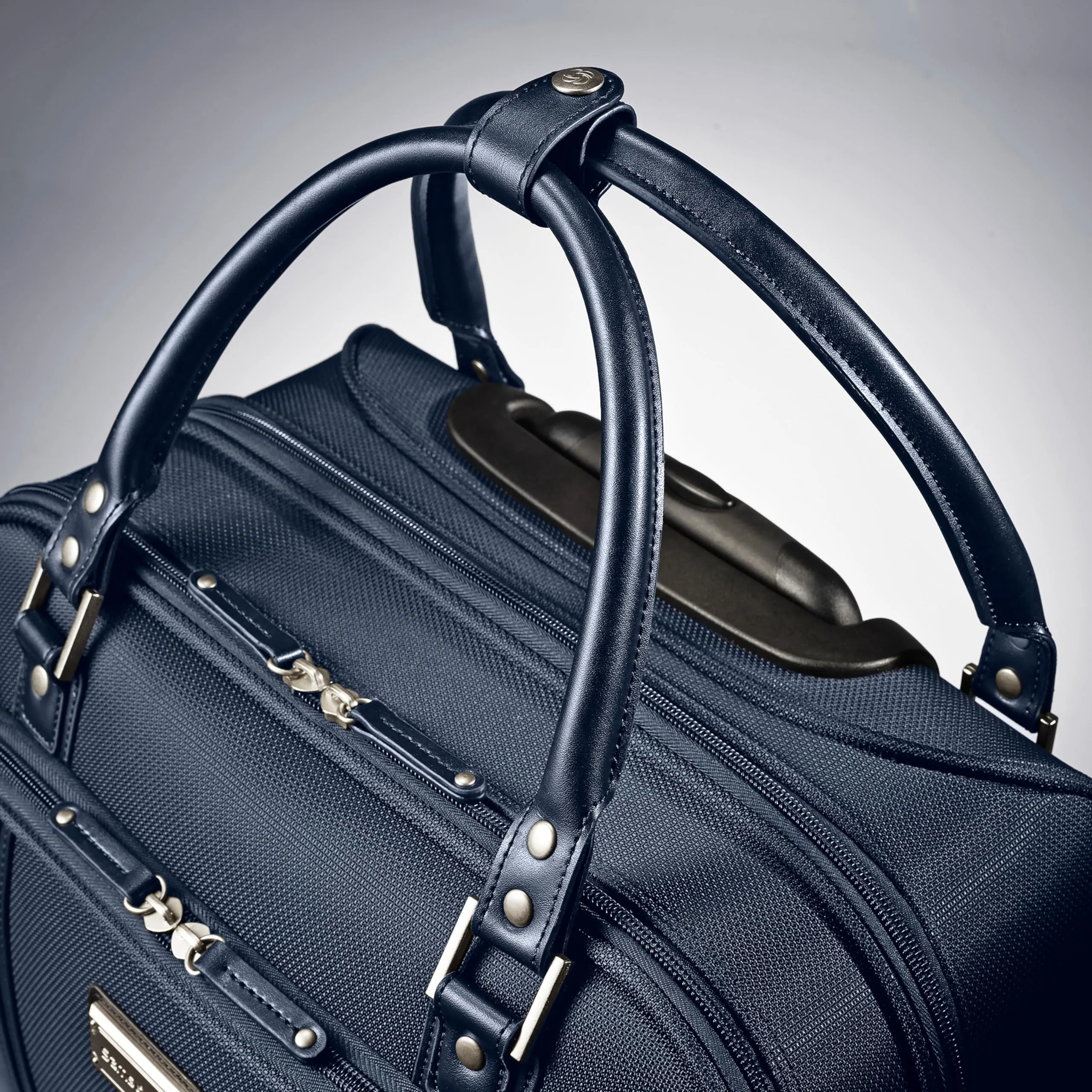 Samsonite Women's Spinner Mobile Office