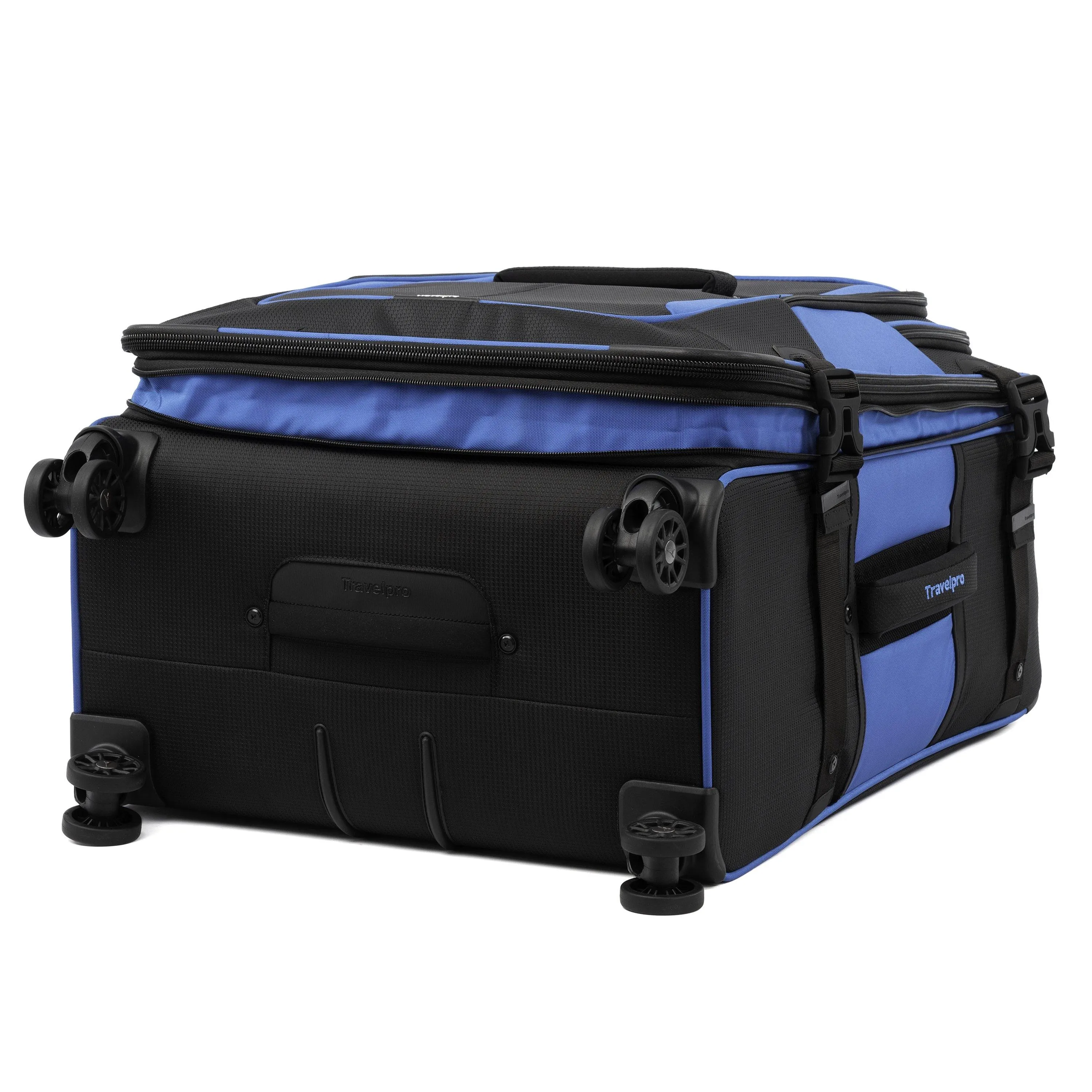 TravelPro Bold 26" 4-Wheel Medium Luggage