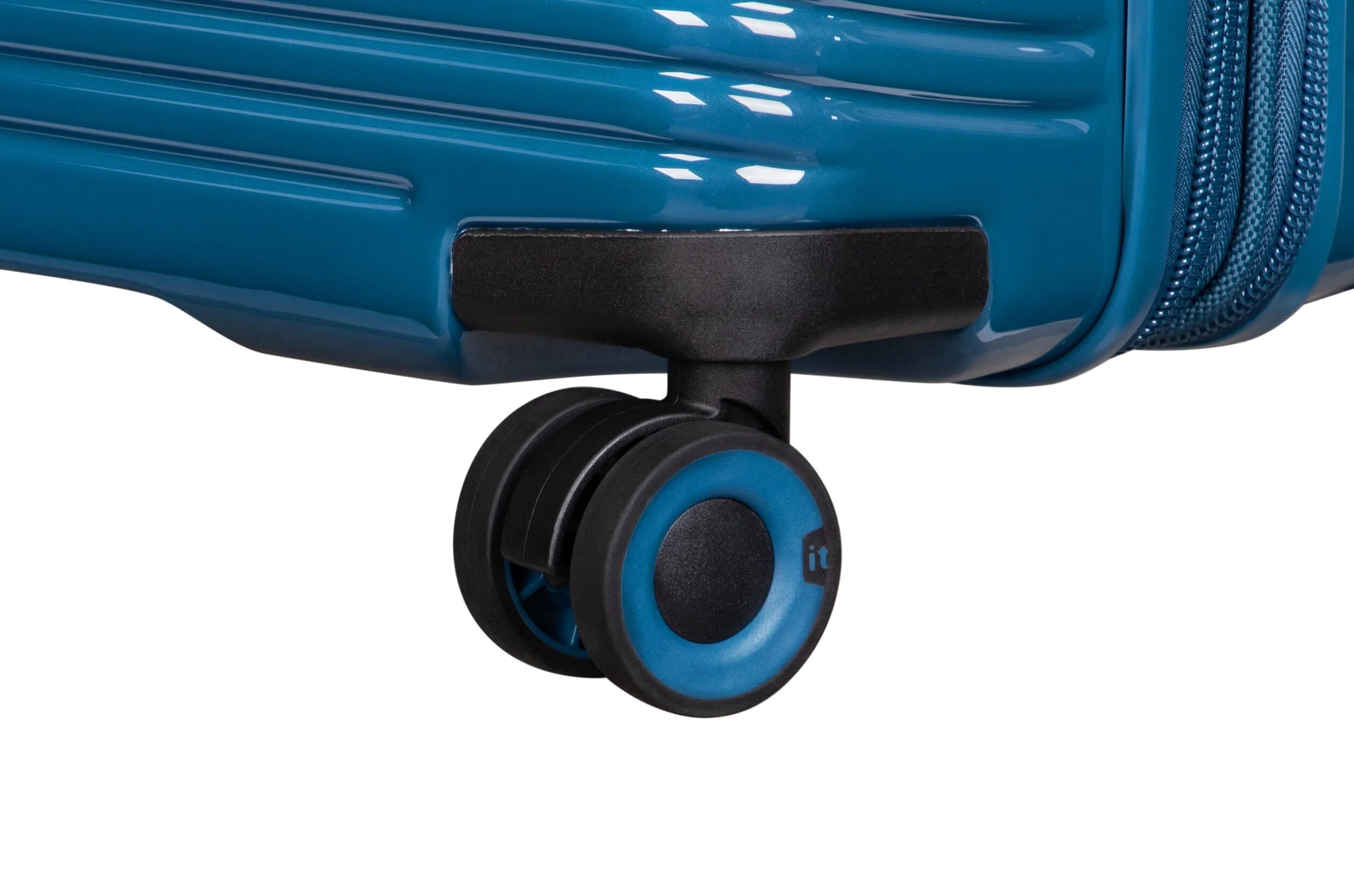 Traversed 28" Hardside Checked 8 Wheel Expandable Spinner (Deep Dive)