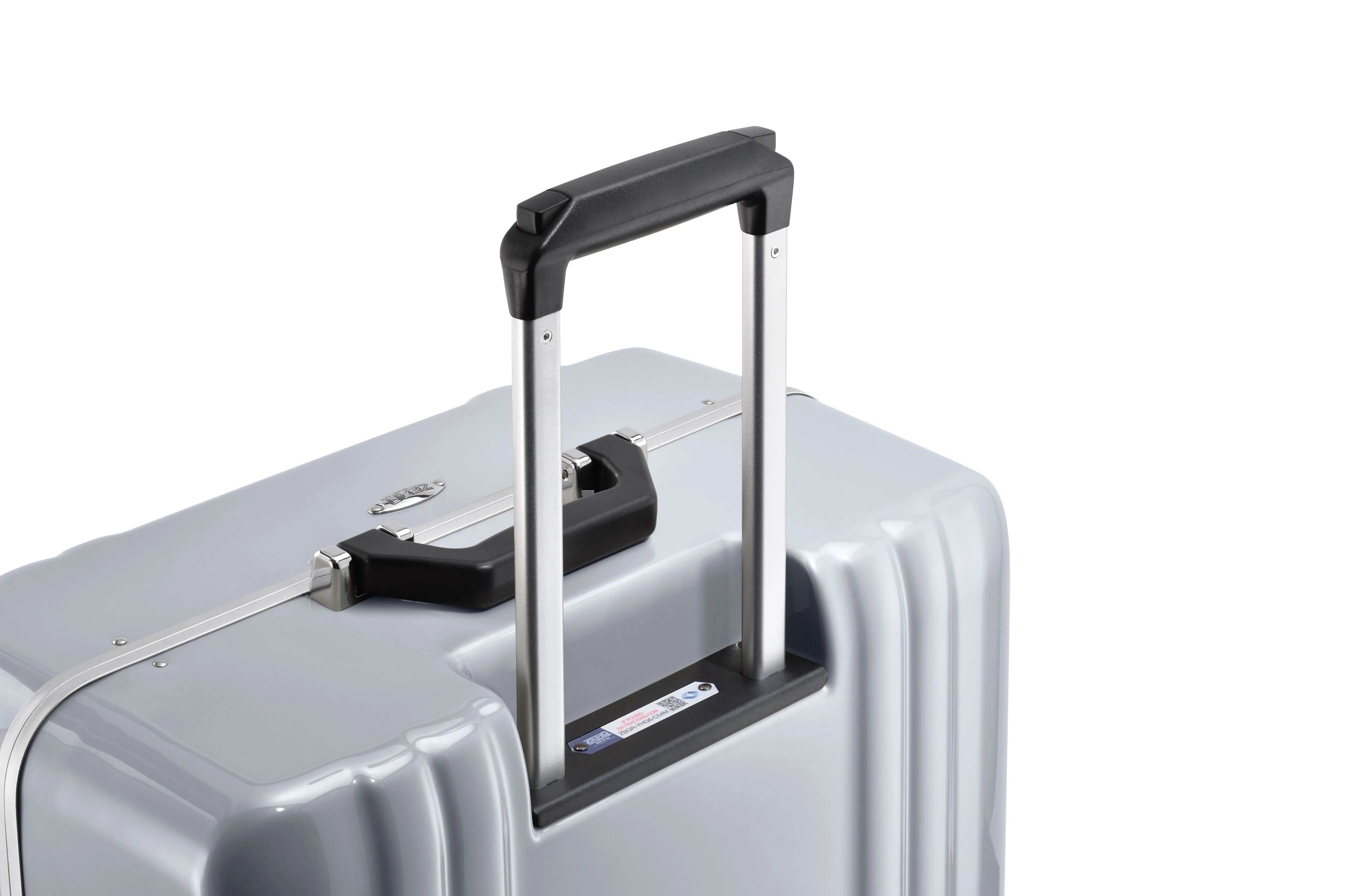 ZERO Halliburton Classic Polycarbonate 2.0 19" 4-Wheel Carry-On Luggage
