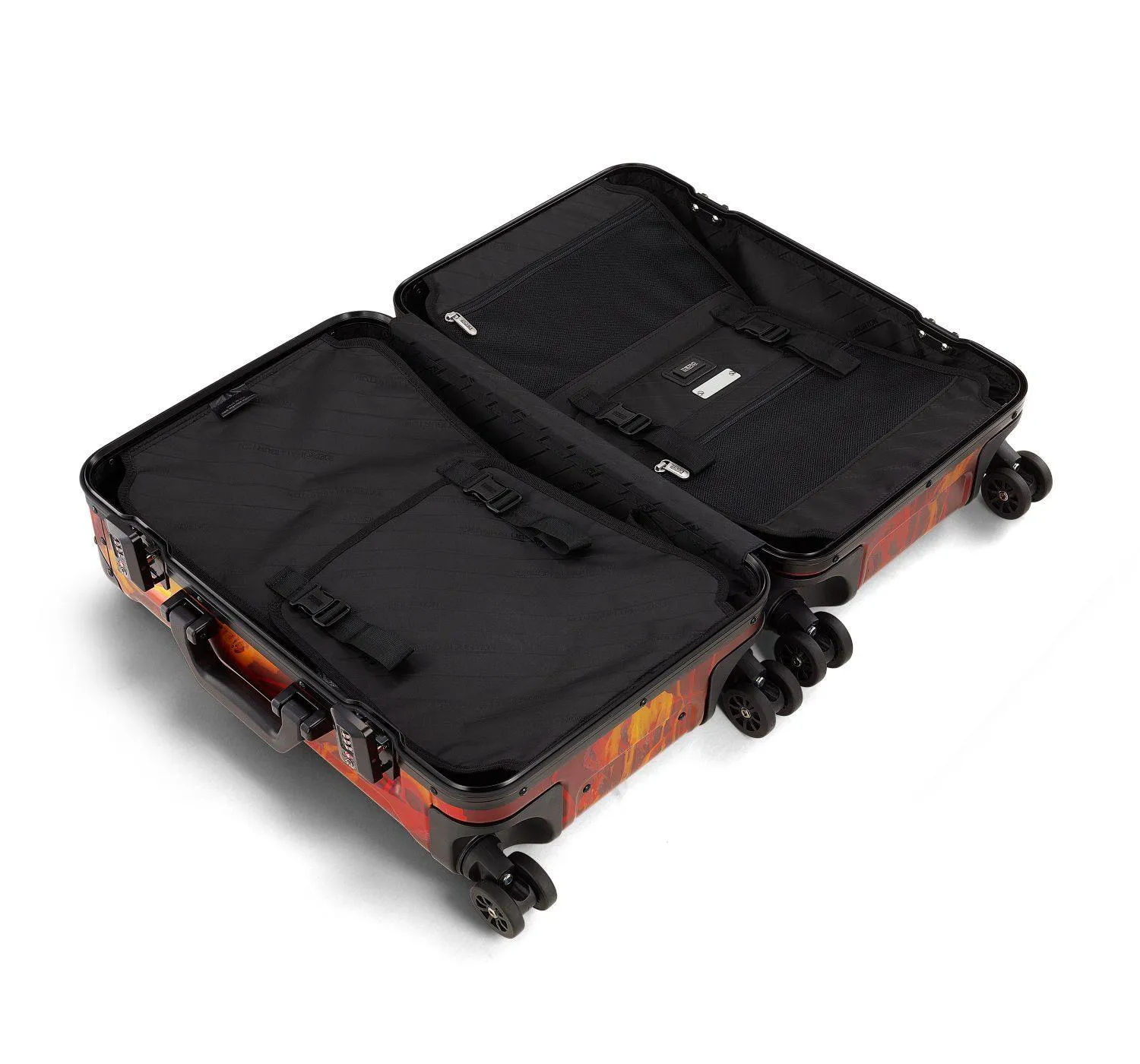 ZERO Halliburton GEO Aluminum 3.0 21" 4-Wheel International Carry-On Luggage