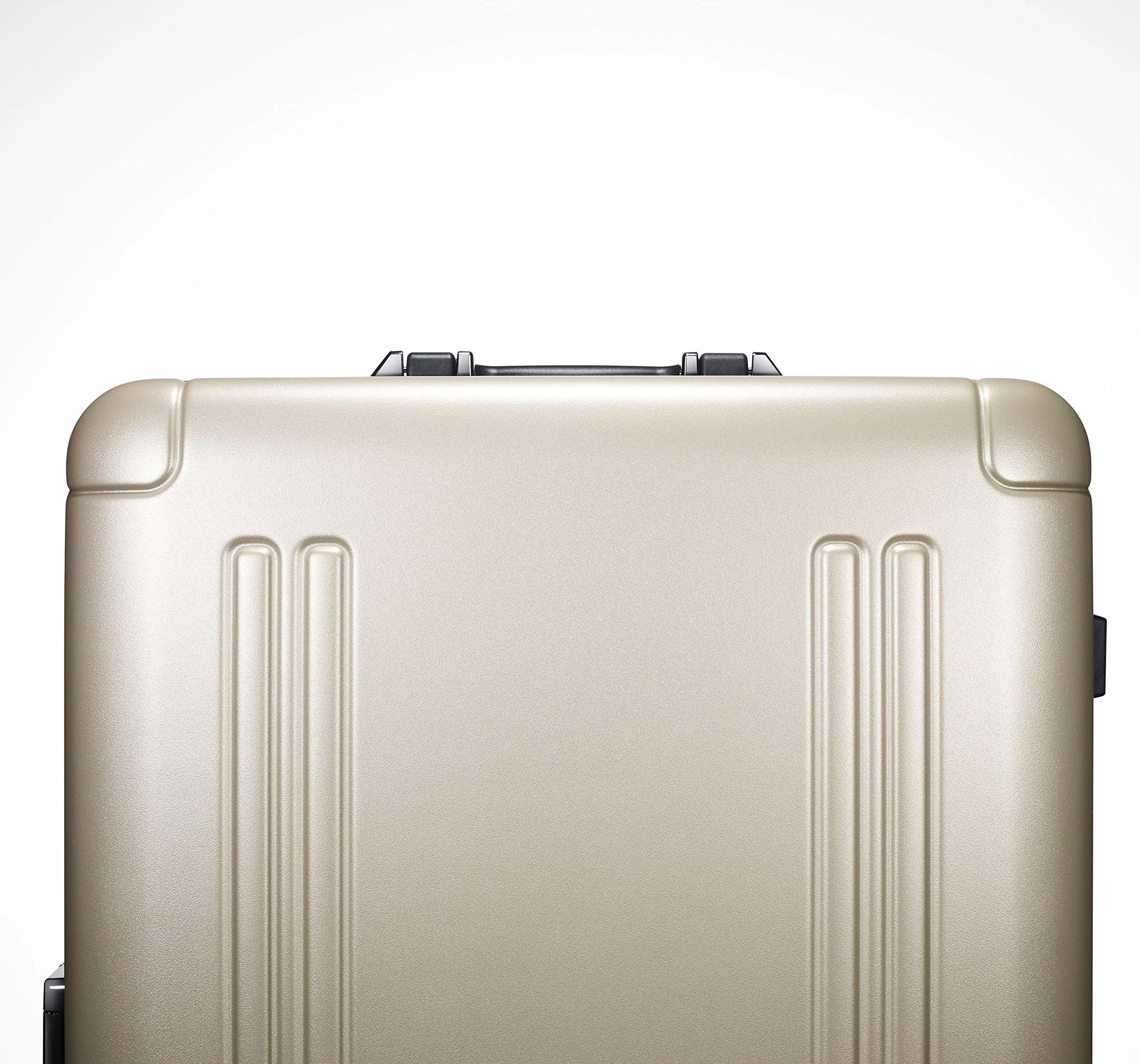 ZERO Halliburton Zro 22" Domestic Carry-On 4-Wheel Spinner Zro22-Gm